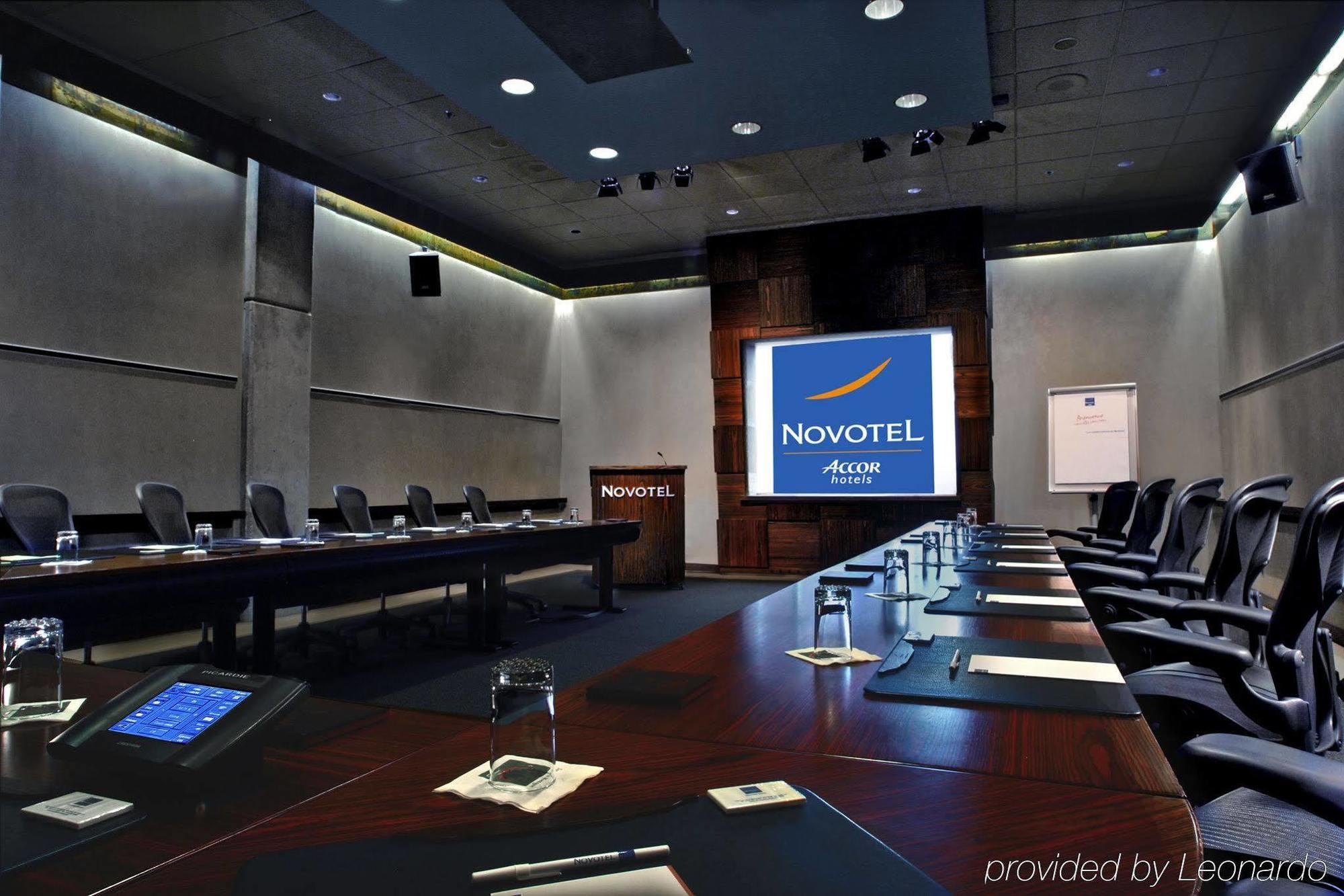 فندق نوفوتيل مركز مونتريال الاعمال الصورة